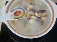 草菇青鱼汤的做法步骤11