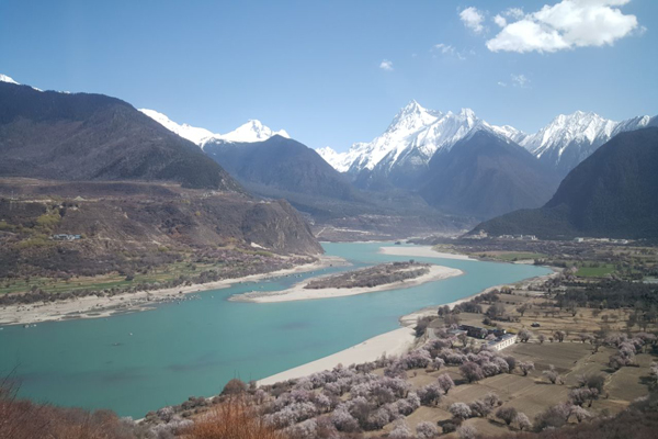 拉萨旅游线路 拉萨旅游景点