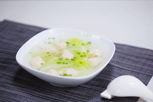 小白菜虾滑汤的做法 小白菜虾滑汤怎么做