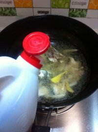 青豆黑鱼汤的做法步骤7