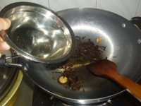 霉干菜烧鲳鱼的做法步骤8