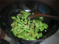 榄菜干煸四季豆的做法步骤8