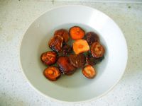 香菇虾仁豆腐羹的做法步骤2