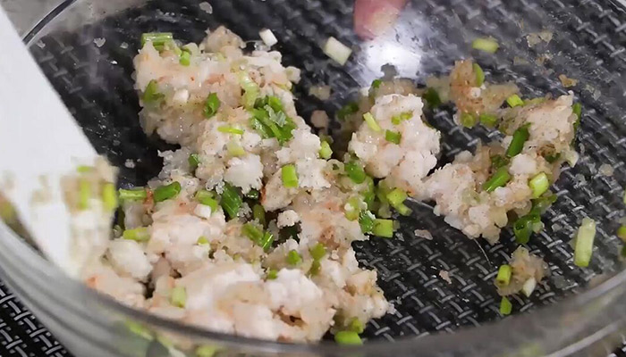 广式虾饺皇怎么包 虾饺皇的家常做法