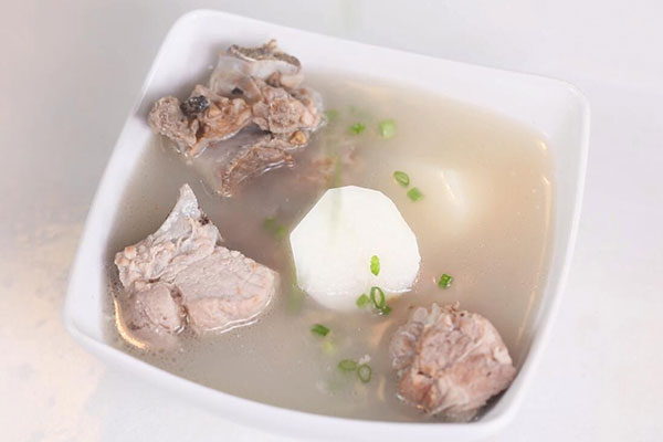 淡菜山药排骨汤的做法 怎么炖淡菜山药排骨汤