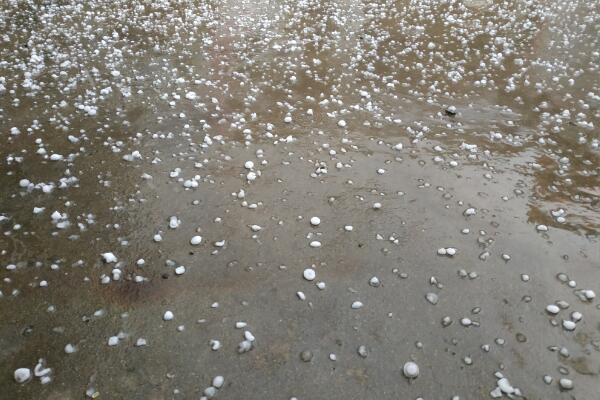 本周末内蒙古将迎来大范围降雨 伴有短时强降水冰雹等强对流天气