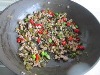 酸菜羊肉末的做法步骤9