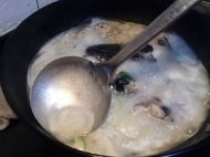 奶汤鲶鱼的做法步骤6