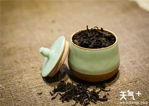 教师节送女老师什么礼物  教师节适合送女老师的礼物推荐