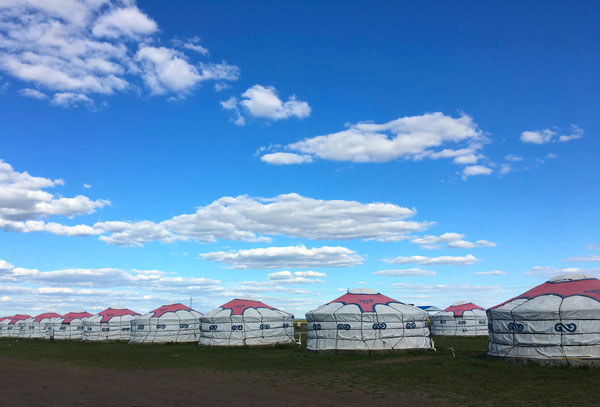 中国最大的草原是哪个草原 中国第一大草原叫什么