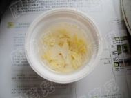 百合雪梨银耳羹的做法步骤3