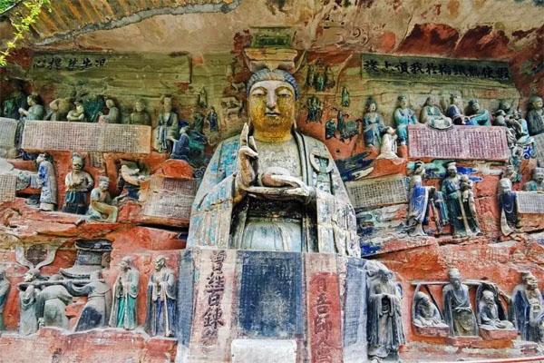 重庆大足区周边有哪些好玩景点  交通路线怎么走