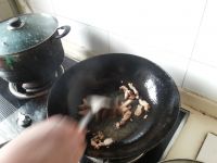肉炒韭菜的做法步骤5