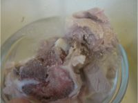 红萝卜玉米牛蒡猪骨汤的做法步骤5