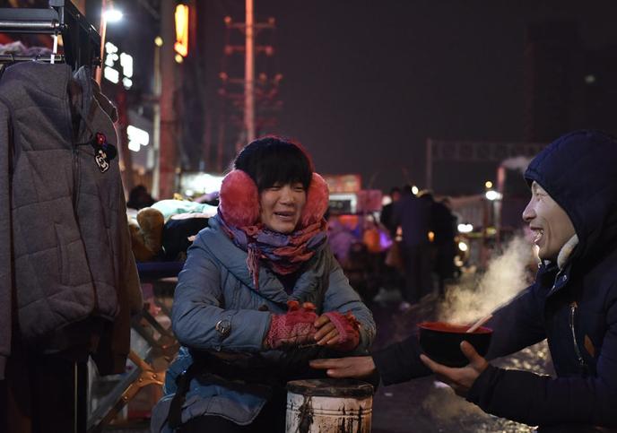 注意保暖！河南连发大风寒潮蓝色预警 郑州等地或迎今冬初雪