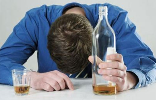转氨酶高是怎么回事 什么因素导致转氨酶高