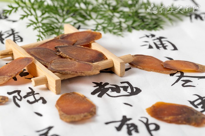 鹿茸泡酒的作用