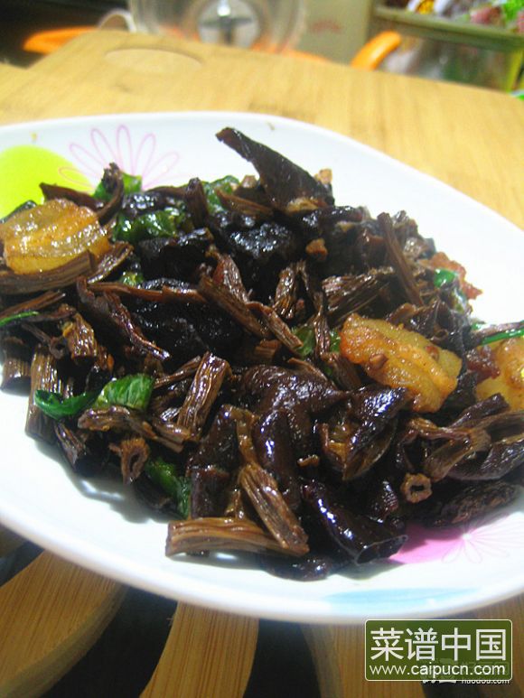 干煸茶树菇