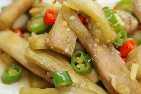 家常红烧茄子的做法 怎么做红烧茄子