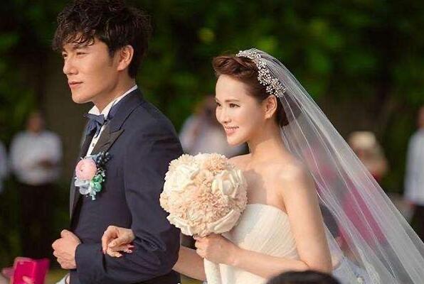 伊能静为秦昊庆生是怎么回事 伊能静为秦昊庆生是什么情况