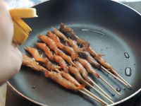 烧烤串串虾的做法步骤6