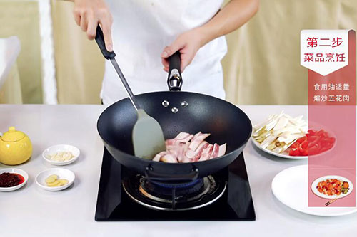 茭白炒肉的做法 茭白炒肉的家常做法