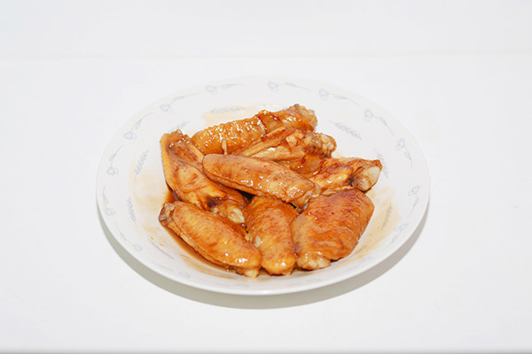 可乐鸡翅膀怎么做 可乐鸡翅的简单做法