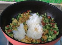 什锦炒饭的做法步骤8