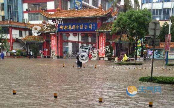 台风“木恩”今晨登陆万宁市 海南个别市县特大暴雨