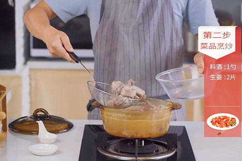 土豆炖排骨的做法 在家怎么做土豆炖排骨