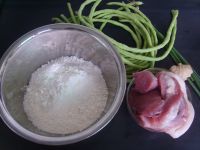 猪肉豆角馅饼的做法步骤1