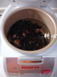 紫灵芝罗汉茶的做法步骤4