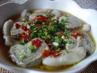 剁椒臭豆腐蒸目鱼蛋的做法步骤4
