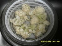 酱炒菜花的做法步骤1