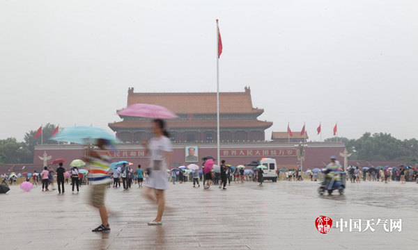 东北华北有强降雨 江南高温持续至月底