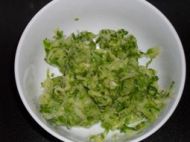 四色蒸饺的做法步骤1
