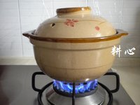 苹果炖鱼汤的做法步骤3