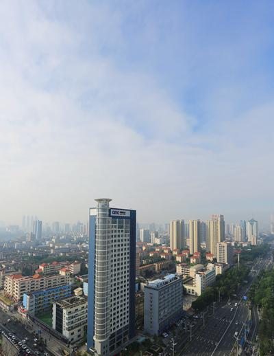 好消息！南宁暂别阴雨天气 蓝天白云再“露脸”
