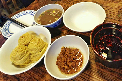 西安最正宗的陕南菜馆在哪 西安陕西菜餐厅哪家最正宗