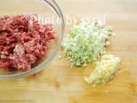 牛肉饺子的做法步骤6