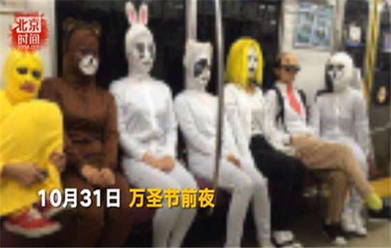 万圣节惊悚妆女孩怎么回事