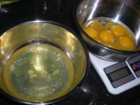 千叶纹黄金蛋糕的做法步骤1