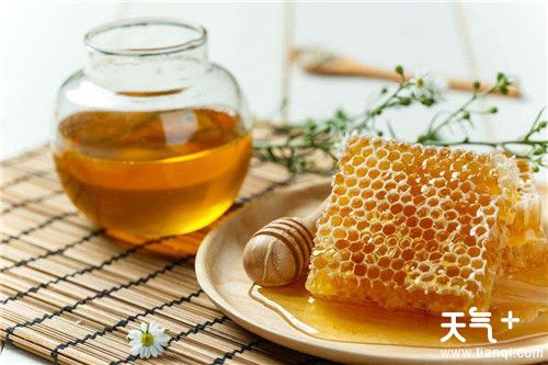 秋季防秋燥吃什么好？对抗燥邪的饮食妙招