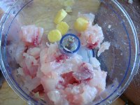 香煎鱼饼的做法步骤3