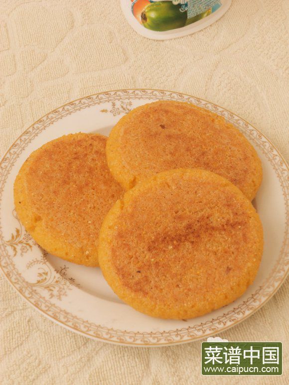 豆渣玉米面饼子