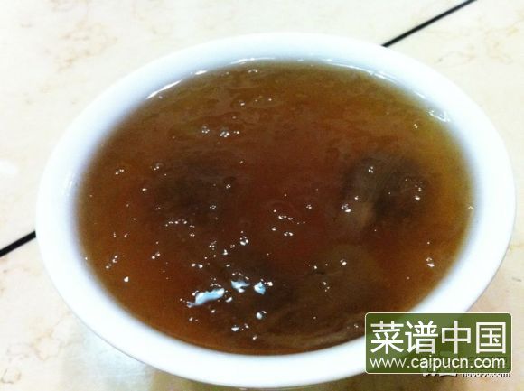 冰糖桂圆炖燕窝