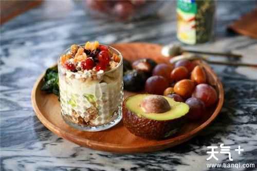 减肥时期早餐应该吃什么？减肥期间早餐吃什么最好