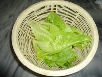 鱼蛋肉饼粿条汤的做法步骤2