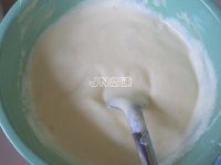 鲜山楂蛋糕卷的做法步骤9