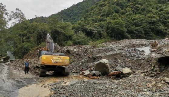 四川暴雨多条公路受损阻断 目前这些国省干道还未抢通